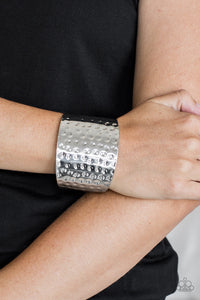 Paparazzi Accessories Wonderfully Wonder Woman - Silver