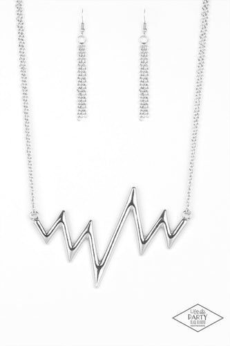 Paparazzi Accessories In A Heartbeat - Silver
